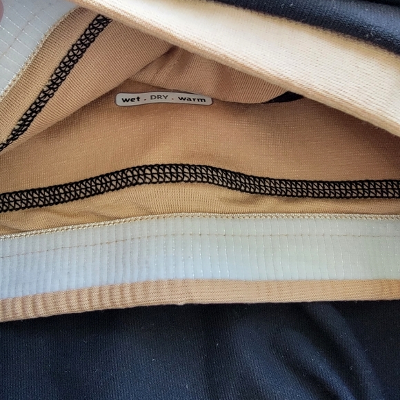 Lululemon tank top - Picture 4 of 4